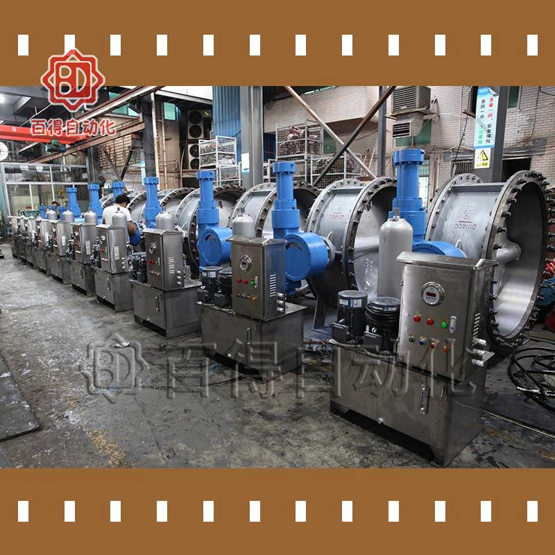 http://m.bjseom.com/upload/蓄能器式液控蝶閥在車間組裝